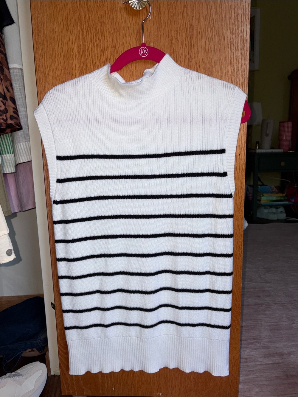 Talbots White Sleeveless Knit Turtleneck with Black Stripes